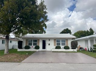 Mainlands Of Tamarac Lake, Fort Lauderdale, FL 33321
