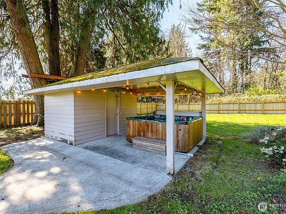 4th image of 10450 Sterling Road