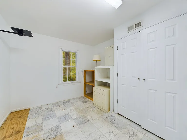 10211 Windbluff Dr — Photo 24