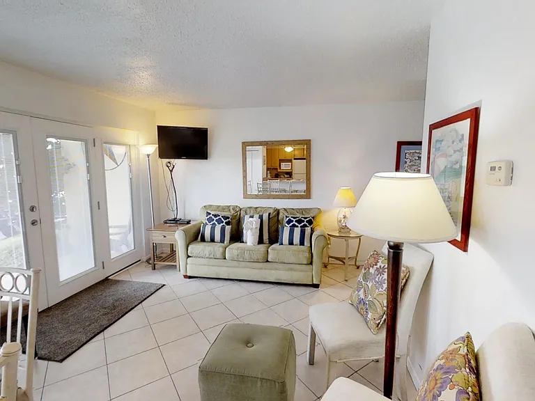 4000 Gulf Terrace Dr #106 — Photo 1