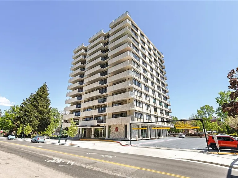 200 N 3rd St #901 — Photo 27
