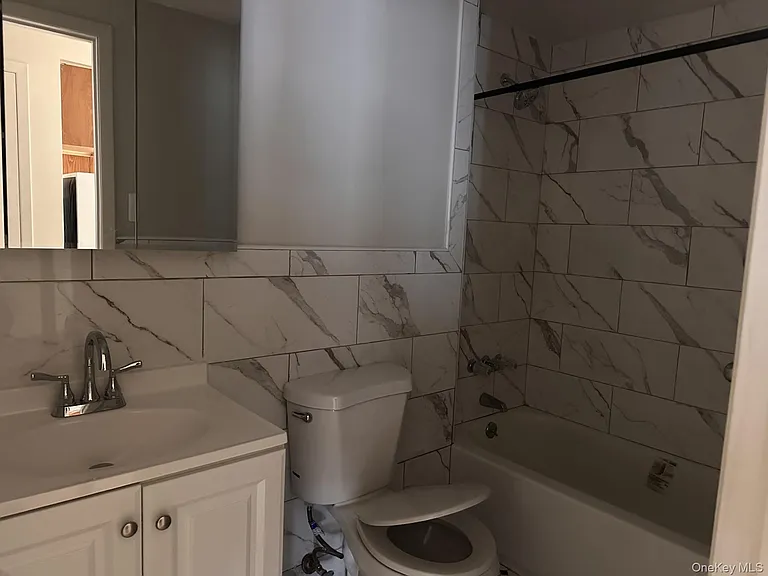 45 Benedict Ave #2 — Photo 4
