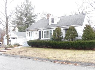 39 Bridge St, Wilbraham, MA 01095