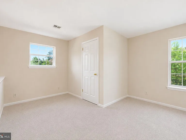 700 Bradford Ter #184 — Photo 5