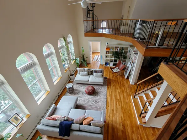 238 Columbia St, Cambridge, MA