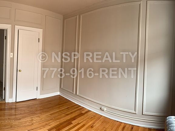 5th image of 1371 W Estes Ave #D3