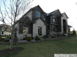 6864 Xanthus Ln N, Maple Grove, MN 55311