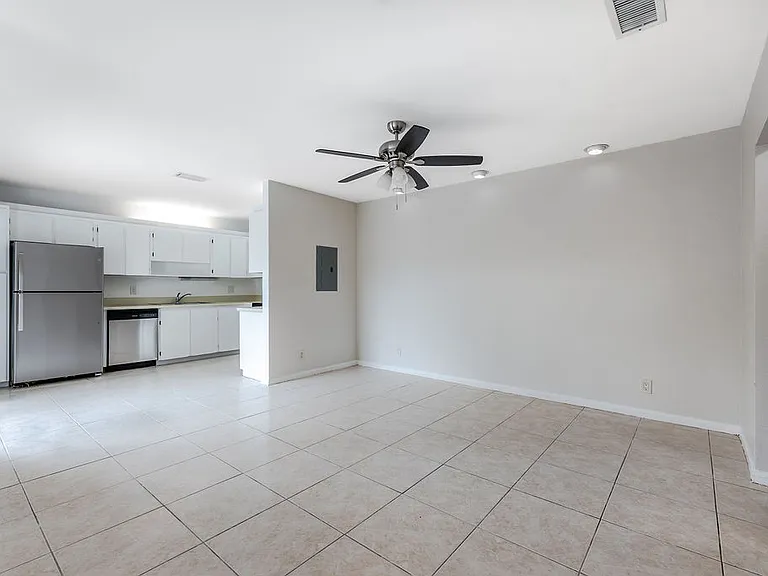1773 N Congress Ave — Photo 10