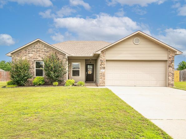 142 Peach St, Austin, AR 72007