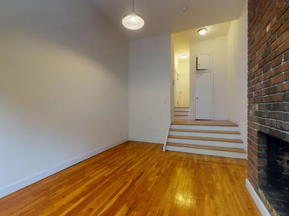 227 East 11th Street image 3 of 9