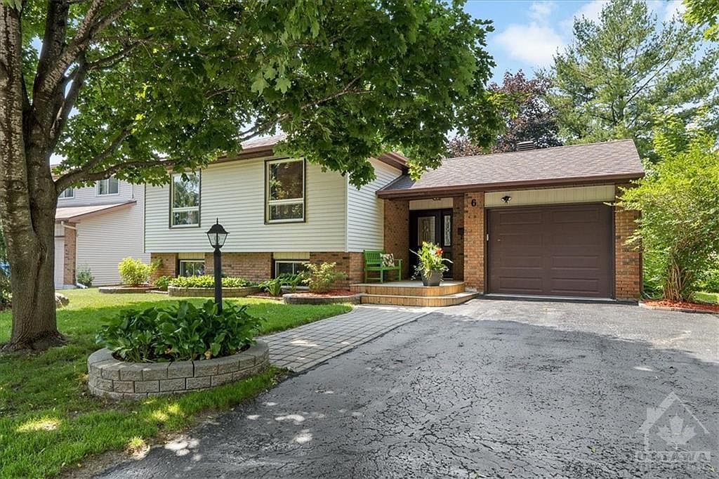 6 Avery Cres, Ottawa, ON K2J 2M2 | Zillow