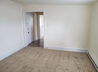 33 S York Rd APT 3A, Hatboro, PA 19040