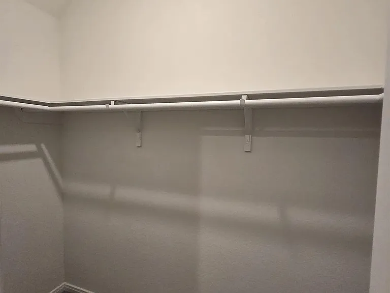 25223 Sierra Manor Ct — Photo 21