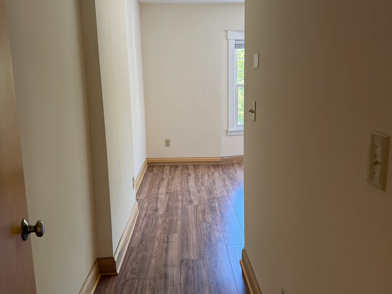 2 bed, 1.5 bath, 1700 sqft, $1,800 — Photo 4
