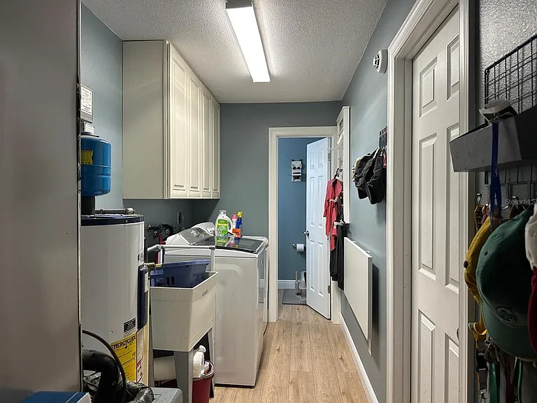 818 Mendoza Dr — Photo 26