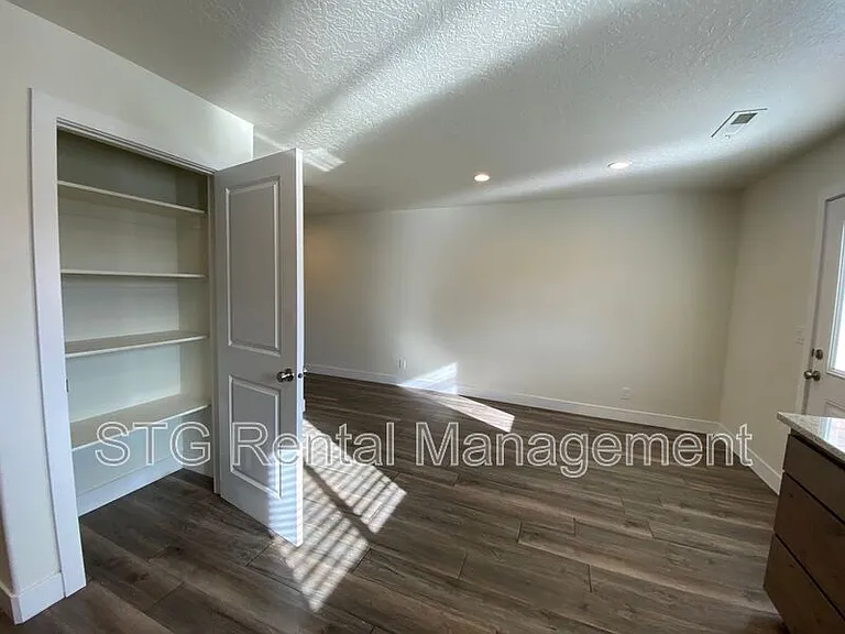 1664 N Dixie Downs Rd #2 — Photo 13