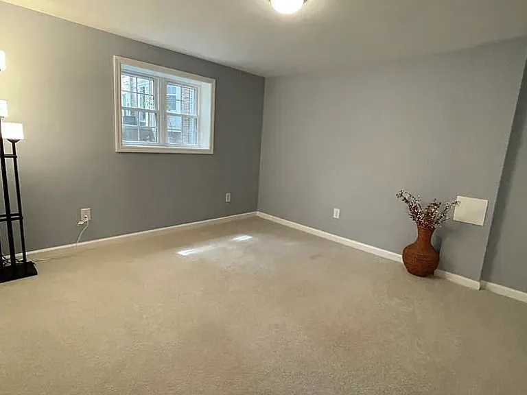 13118 Ashnut Ln — Photo 6