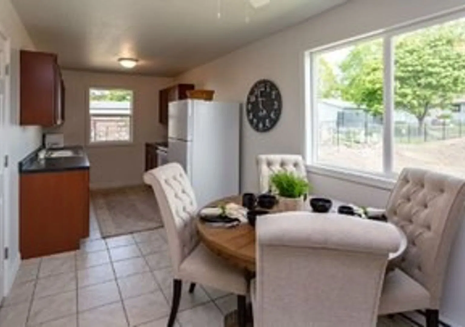 Grandview Meadows — Photo 1