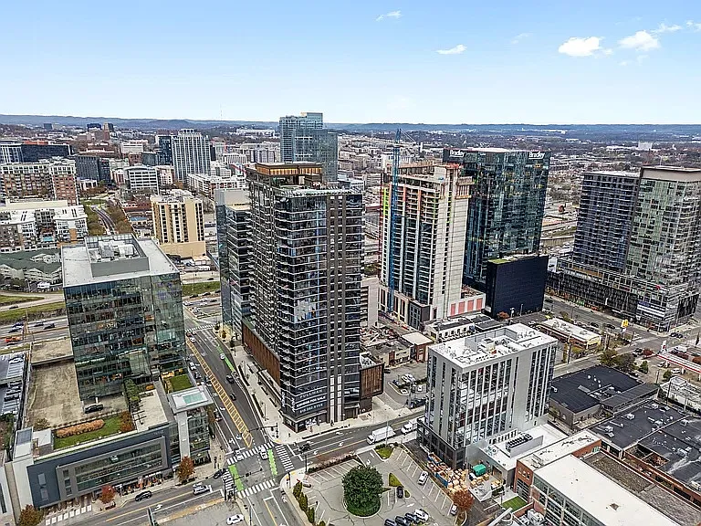 1212 Demonbreun St #2504 — Photo 43