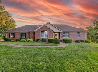 9044 Miller Murphy Rd, Utica, KY 42376