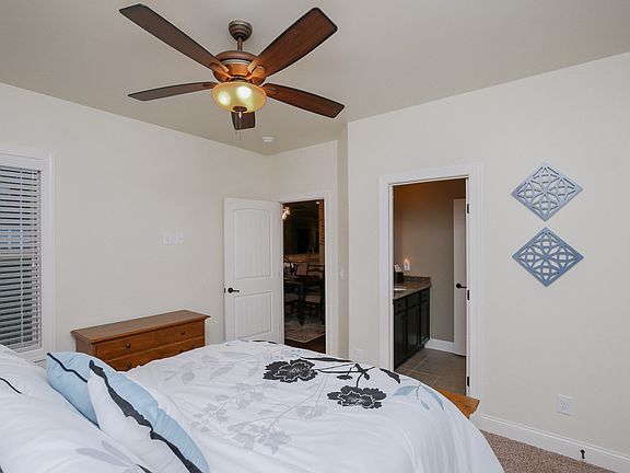 5th image of 2818 Craythorne Dr