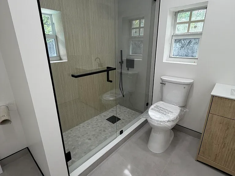 6530 Hayes St — Photo 14