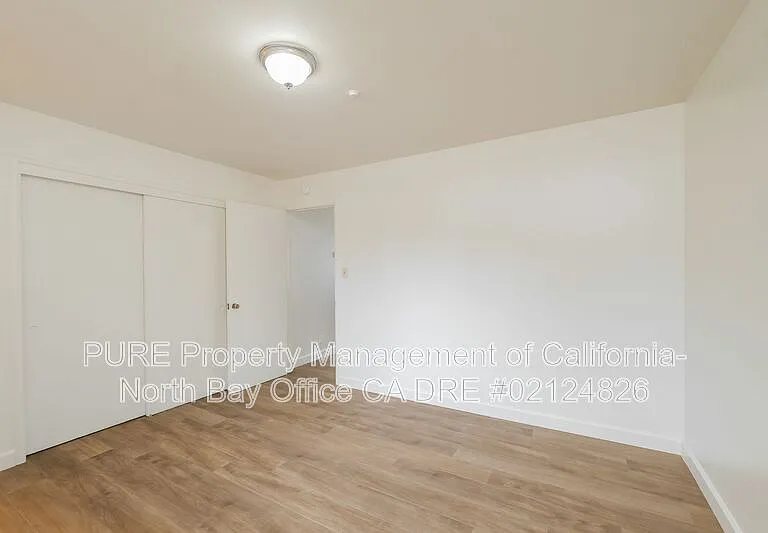 630 Wright St #G — Photo 12