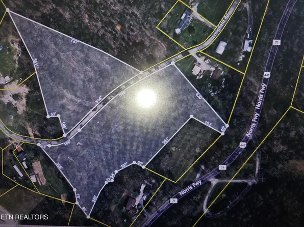 292 Longfield Rd, Rocky Top, TN 37769
