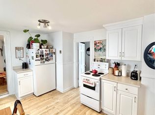 349 Charlotte St #347, Fredericton, NB E3B1L6
