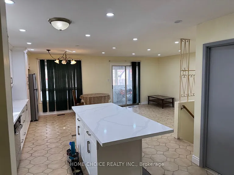 12 Sultan Pool Dr — Photo 6
