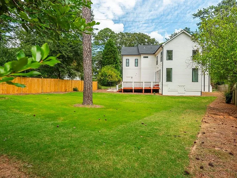 4056 Ashford Dunwoody Rd NE — Photo 88