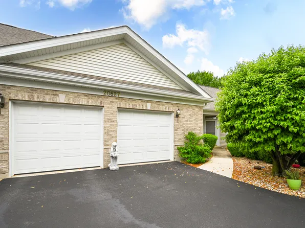 20827 W Honeysuckle Ct, Plainfield, IL 60544