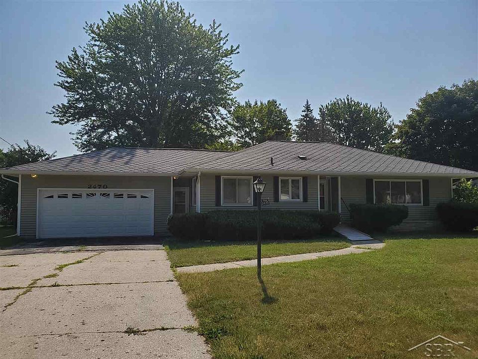 1st image of 2470 Linda St #4