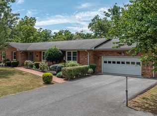 1190 Gun Barrel Rd, White Post, VA 22663