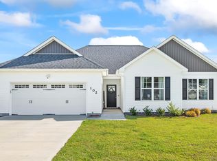 102 Cherry Ridge Ct, Richlands, NC 28574