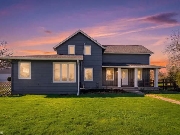 312 W South St, Marshalltown, IA 50158