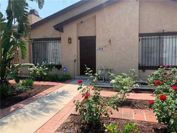 11414 Strathern St, North Hollywood, CA 91605