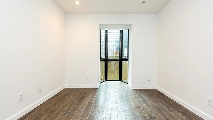 Rented by Nooklyn NYC LLC | media 57