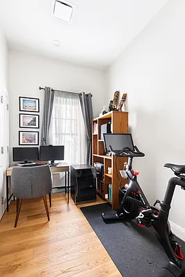 Rented by Compass | media 12