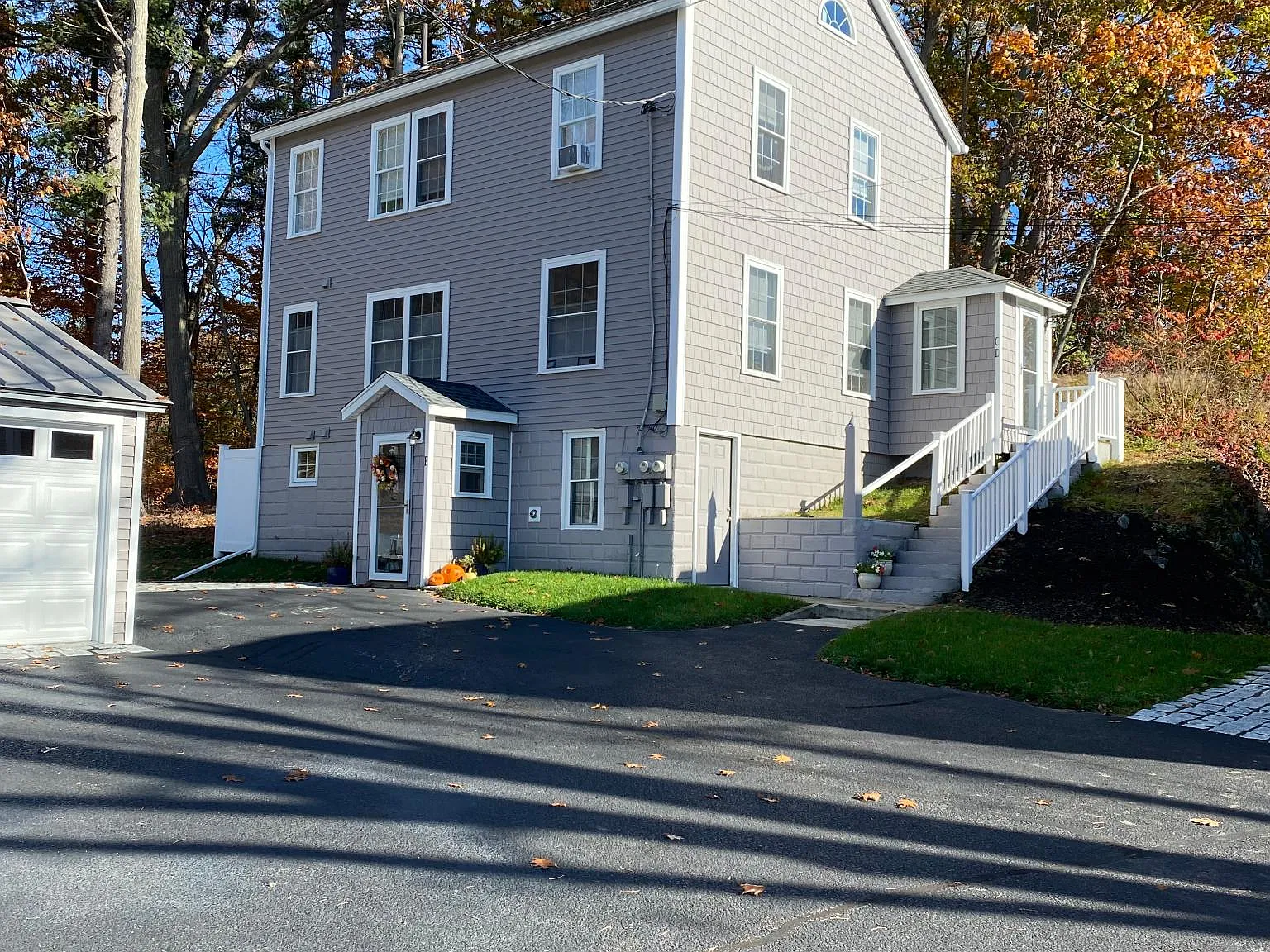 1 bed, 850 sqft, $2,495 — Photo 3