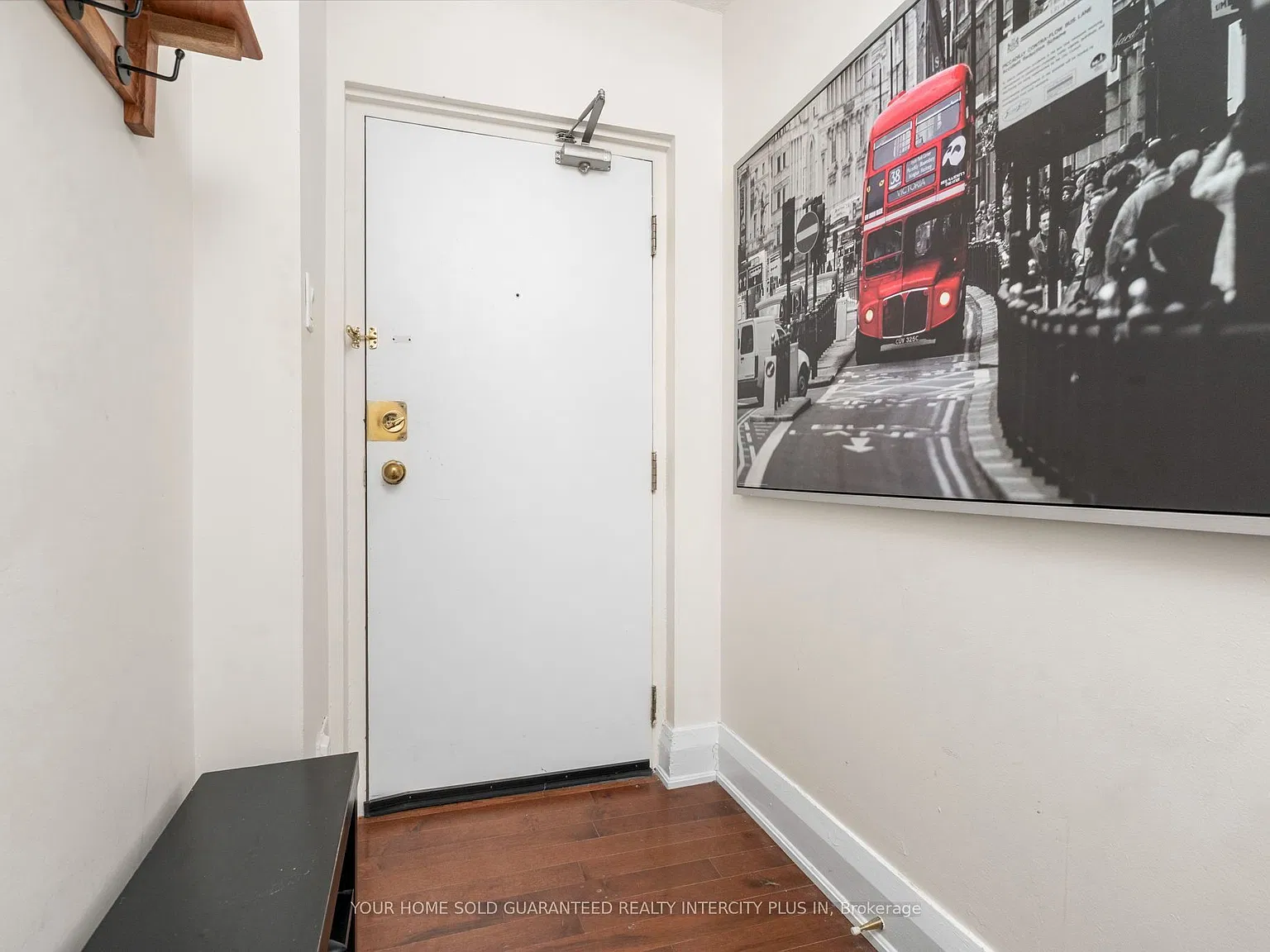 1 bed, $2,100 — Photo 2