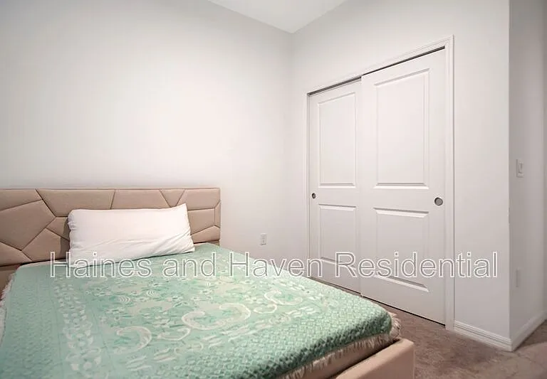 4136 Lavender Ct — Photo 30