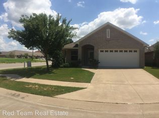 1001 Roberts Bend Ct, Granbury, TX 76048