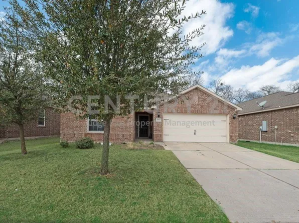 1904 Fairbanks Dr, Princeton, TX 75407