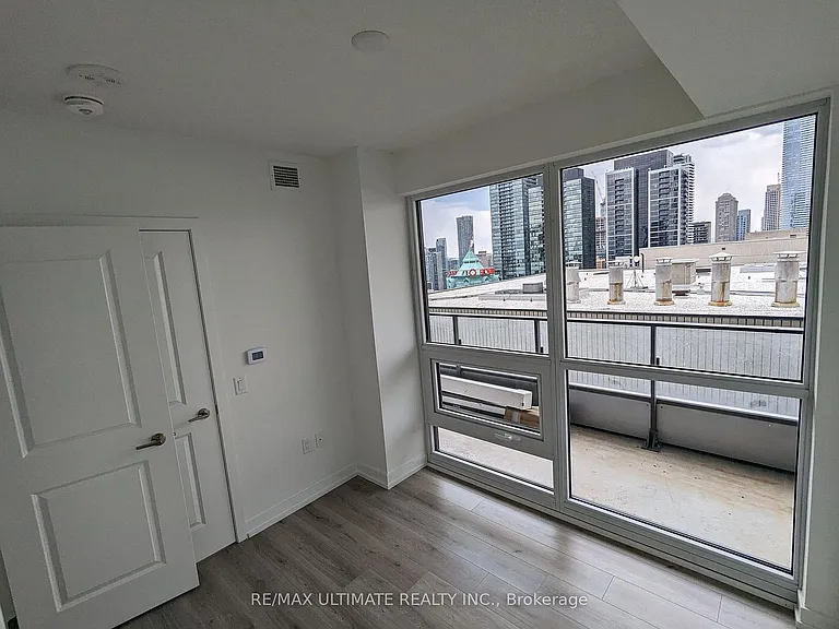 395 Bloor St E #2602 — Photo 23