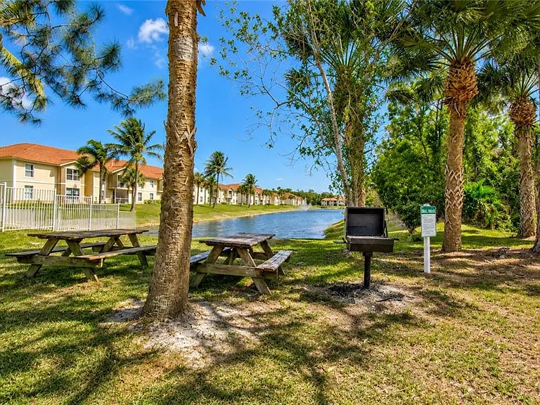 8265 Ibis Club Dr #602 — Photo 14
