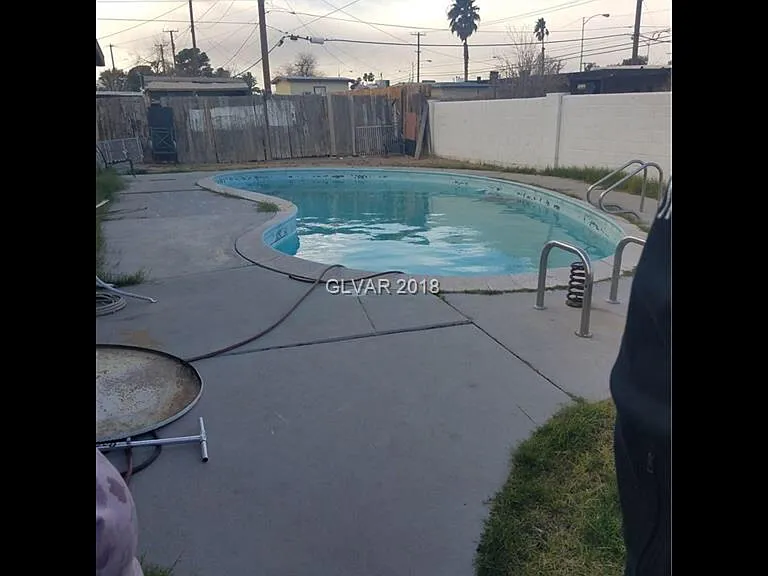 4521 Pacyna St — Photo 15