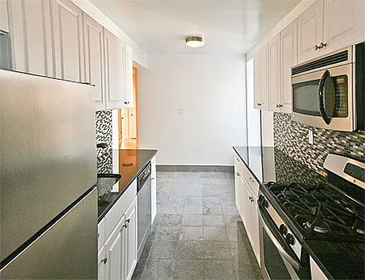Rented by SW Queens Mezzanine | media 14