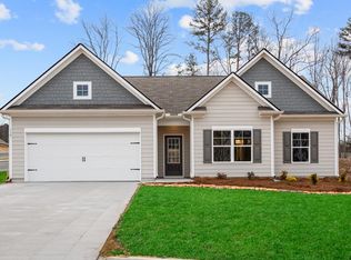 302 Atlanta Pl, Mc Cormick, SC 29835