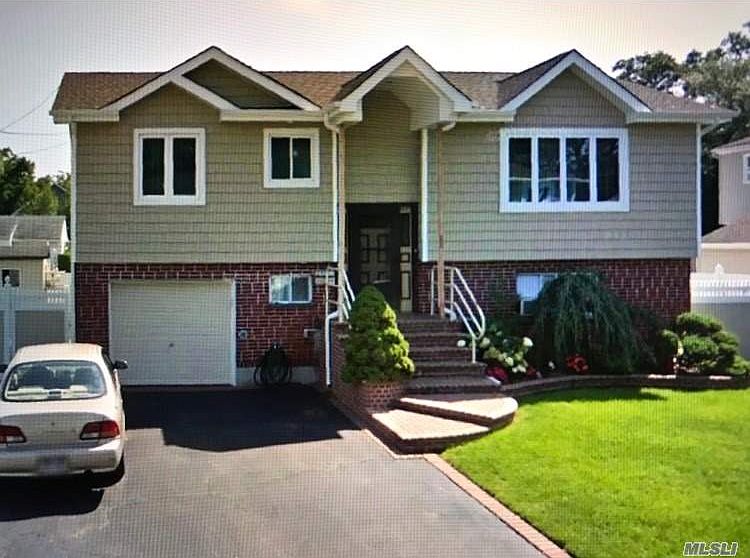 1st image of 252 Pleasantview Ct